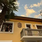 Nostalgia Boutique Gjirokastër
