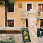 Отель Nostalgia Boutique