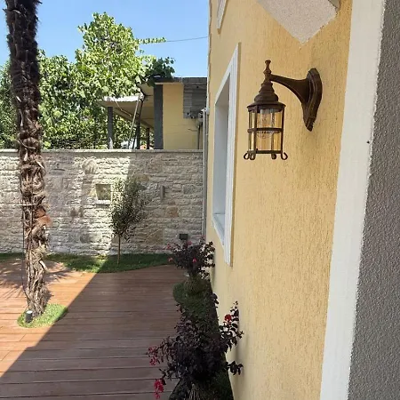 Nostalgia Boutique Hotel 3*