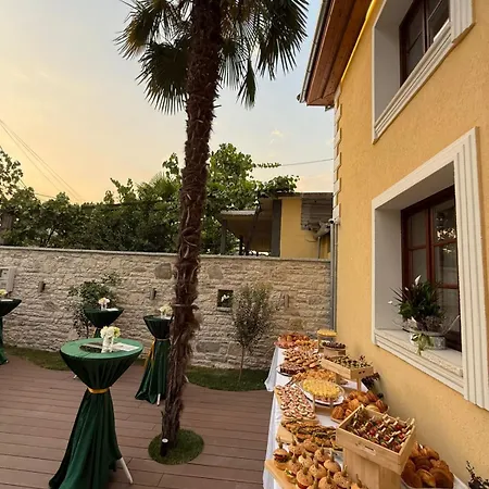 Nostalgia Boutique Hotel