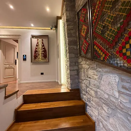 Nostalgia Boutique Hotel *