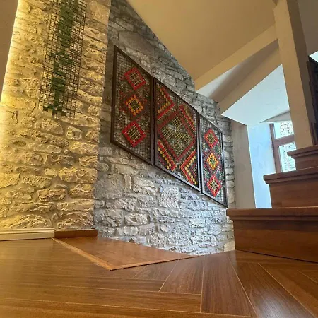 Nostalgia Boutique *