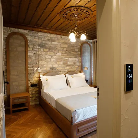 Nostalgia Boutique Отель Гирокастра