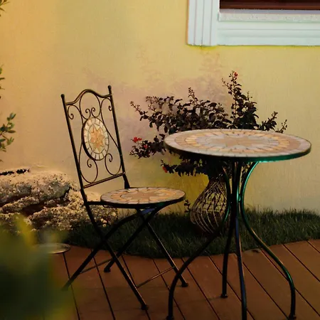 Nostalgia Boutique Gjirokastër