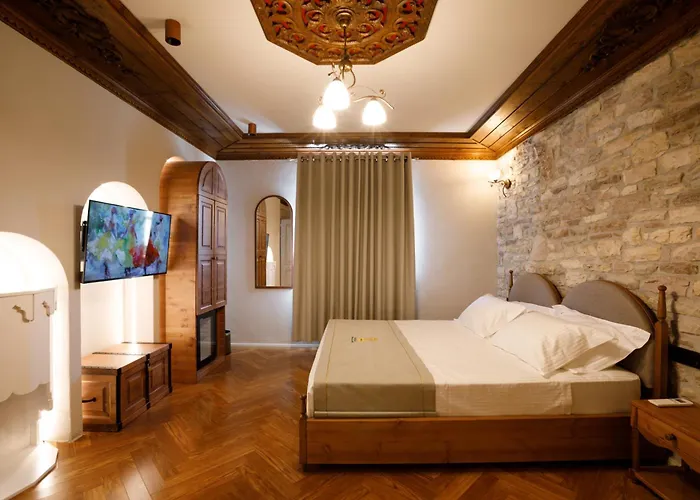 Nostalgia Boutique * Гирокастра